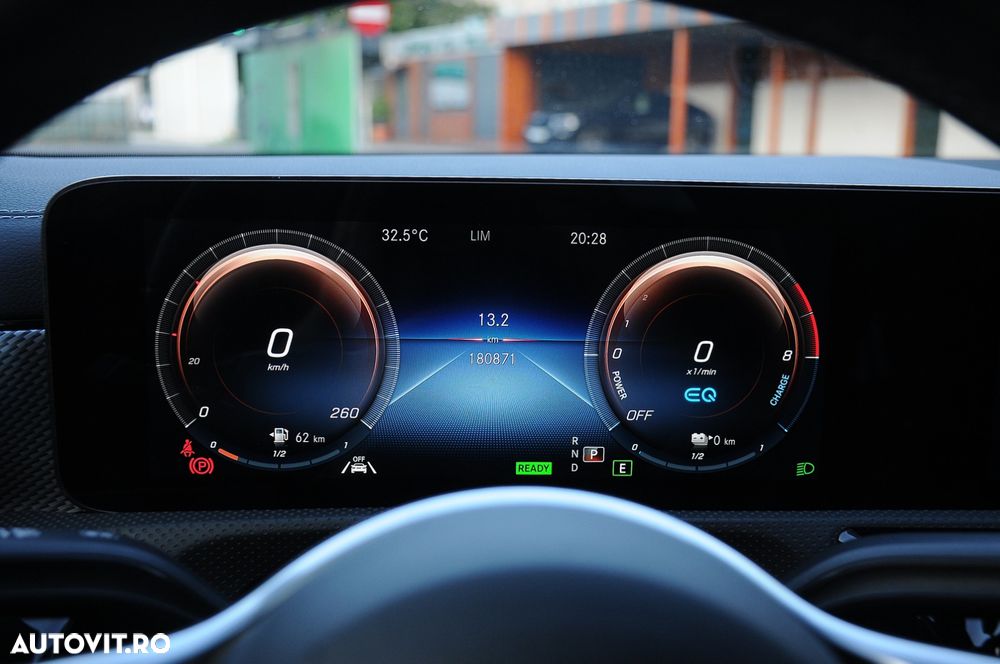 MERCEDES-BENZ CLA 2022 — imagine 24