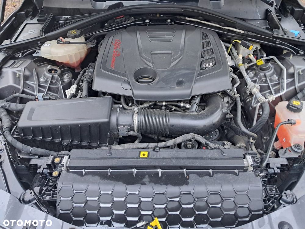 Alfa Romeo Giulia - 17