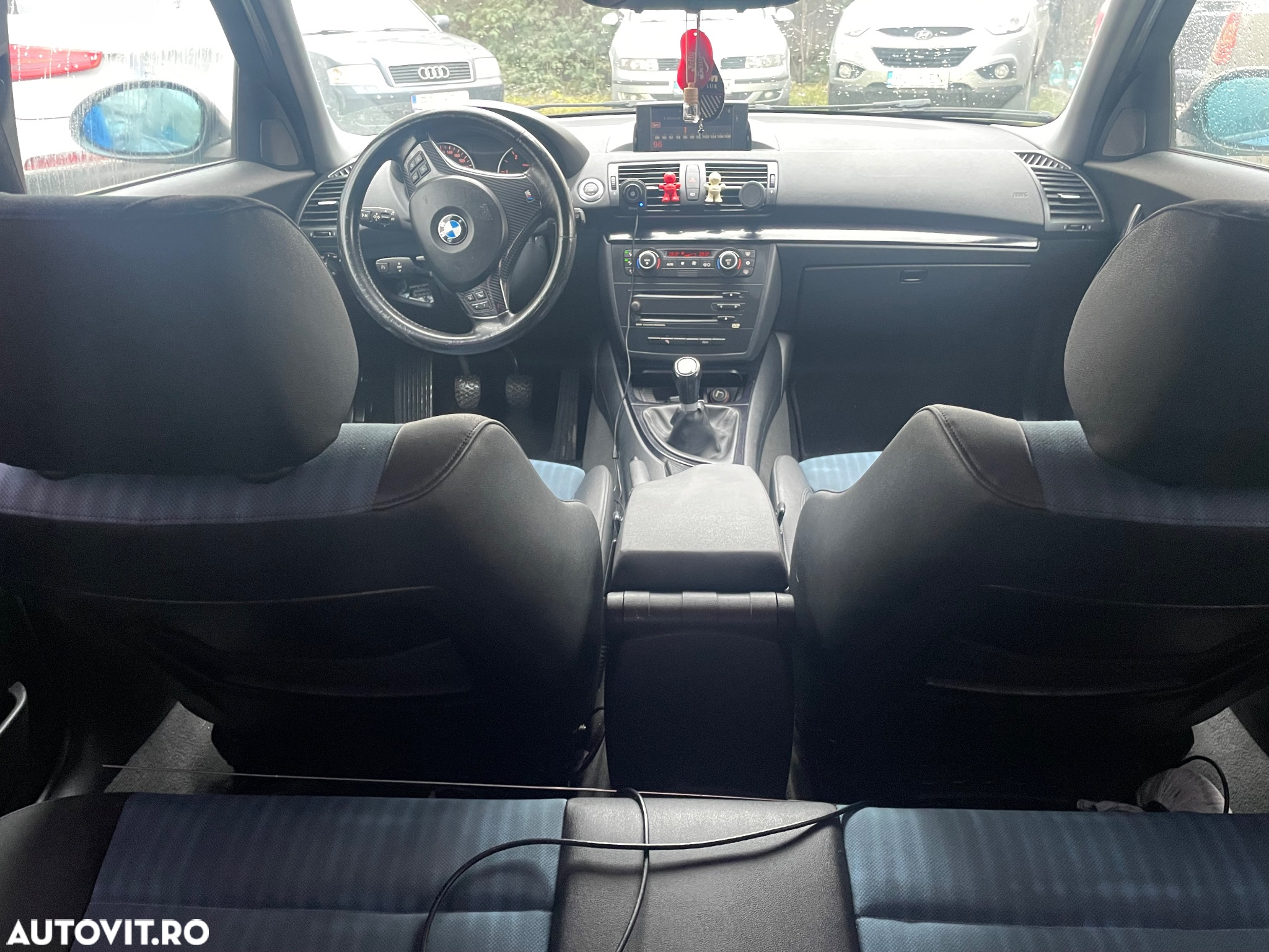 BMW Seria 1 120d - 10