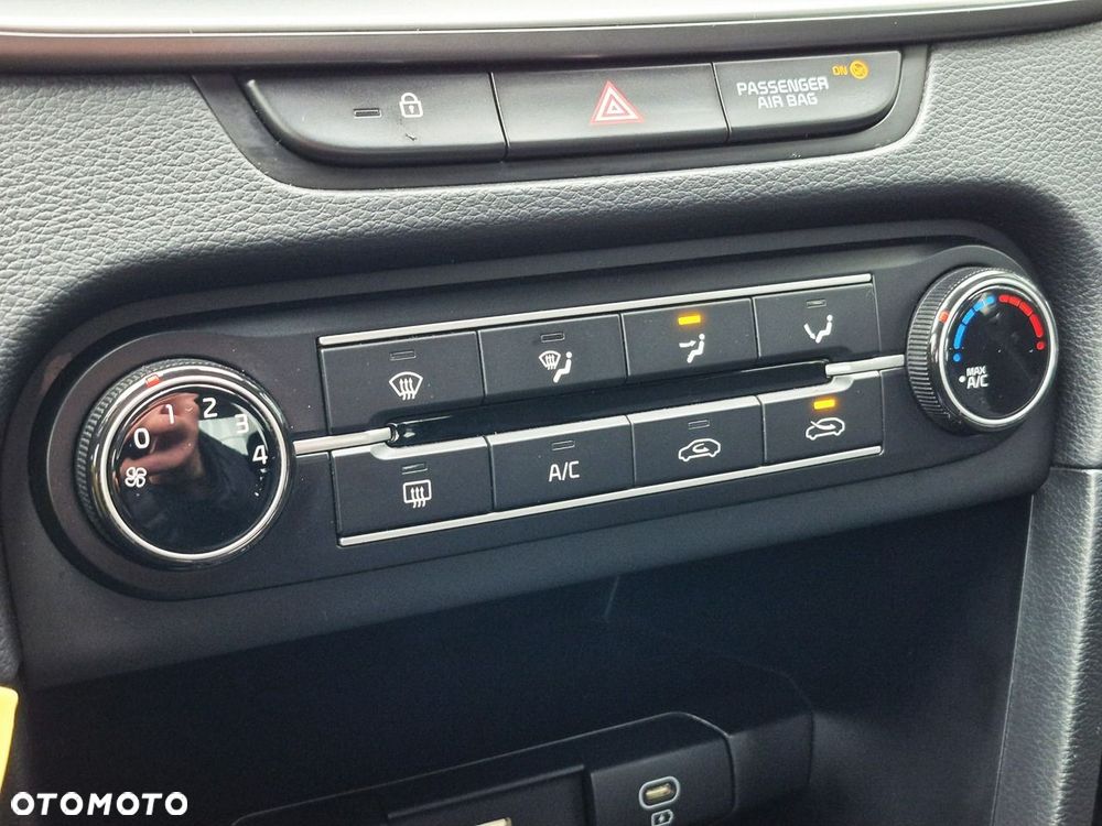 Kia XCeed 1.5 T-GDI M DCT - 34