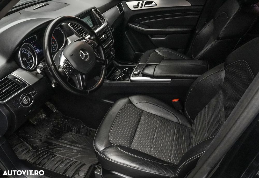 Mercedes-Benz ML - 12