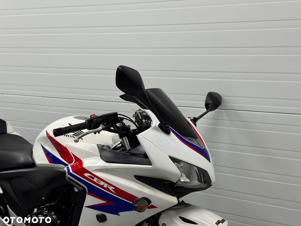 Honda CBR - 9
