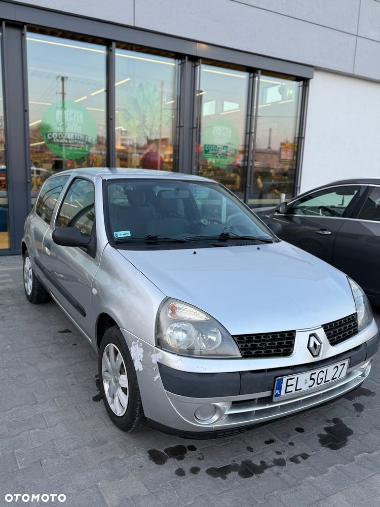 Renault Clio - 6