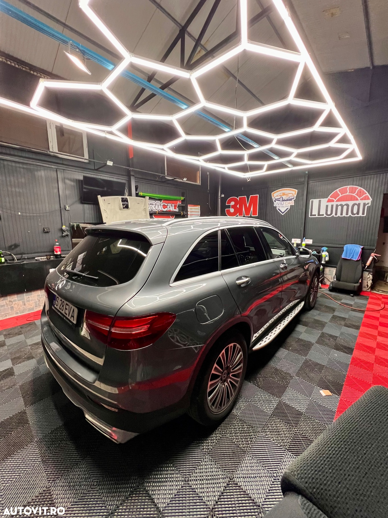 Mercedes-Benz GLC 300 4Matic 9G-TRONIC - 3