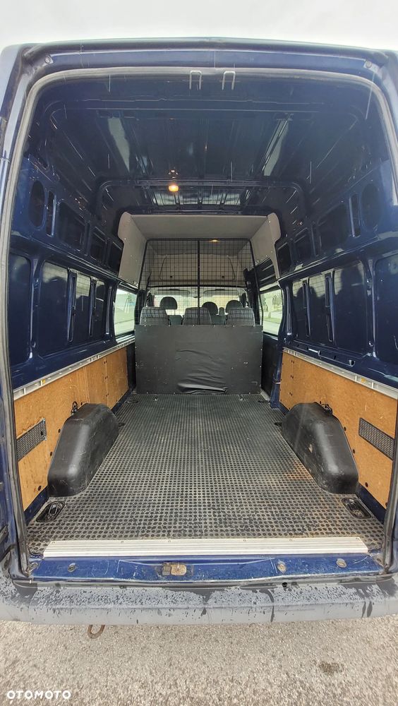 Ford Transit - 20
