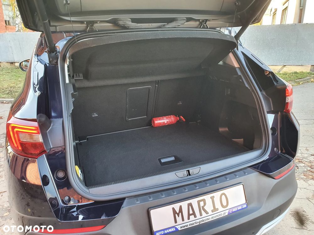 Opel Grandland X 1.2 Start/Stop Business Elegance - 25