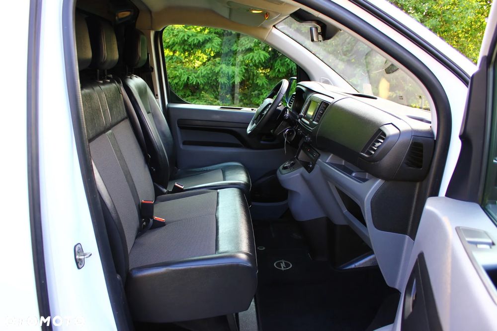 Opel VIVARO 2.0 CDTI LONG DŁUGI 3 OSOBOWY AUTOMAT 8 BIEGOWY NAVIGACJA KAMERA - 21