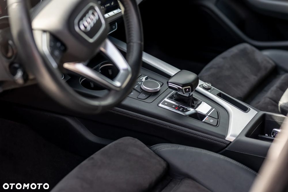 Audi A4 Avant 40 TDI quattro S tronic - 19