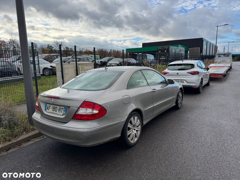 Mercedes-Benz CLK 320 CDI 7G-TRONIC Avantgarde Sport Edition - 3