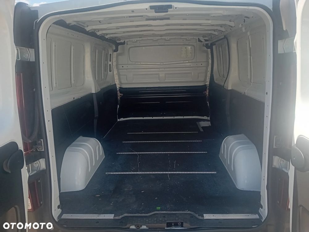 Renault Trafic - 9