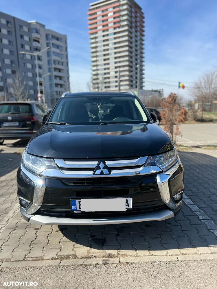 Mitsubishi Outlander 2.2 Litre DI-D AWD Intense Aut. - 4