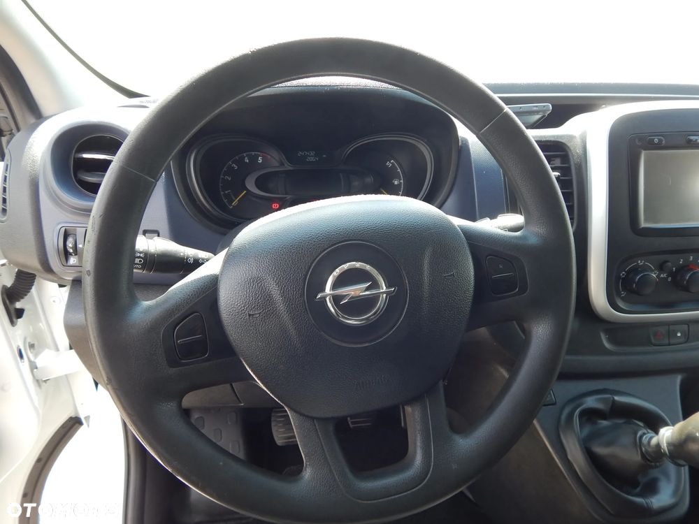Opel Vivaro 1,6 CDTI Long  5-Osobowy Brygadówka - 15