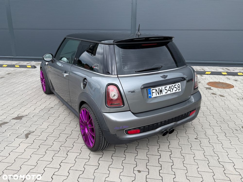 MINI Cooper S - 4