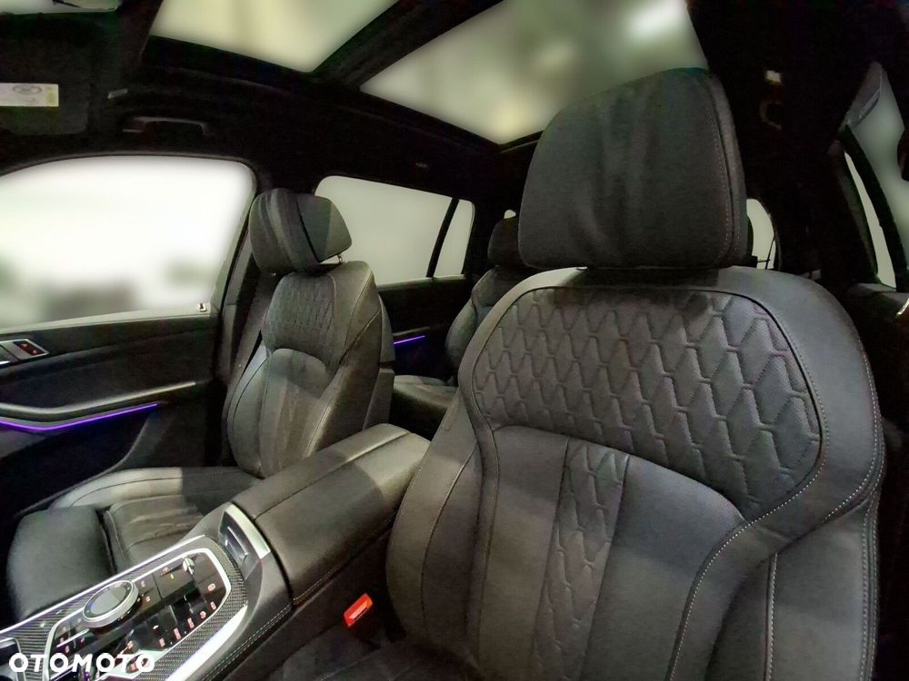 BMW X7 - 13