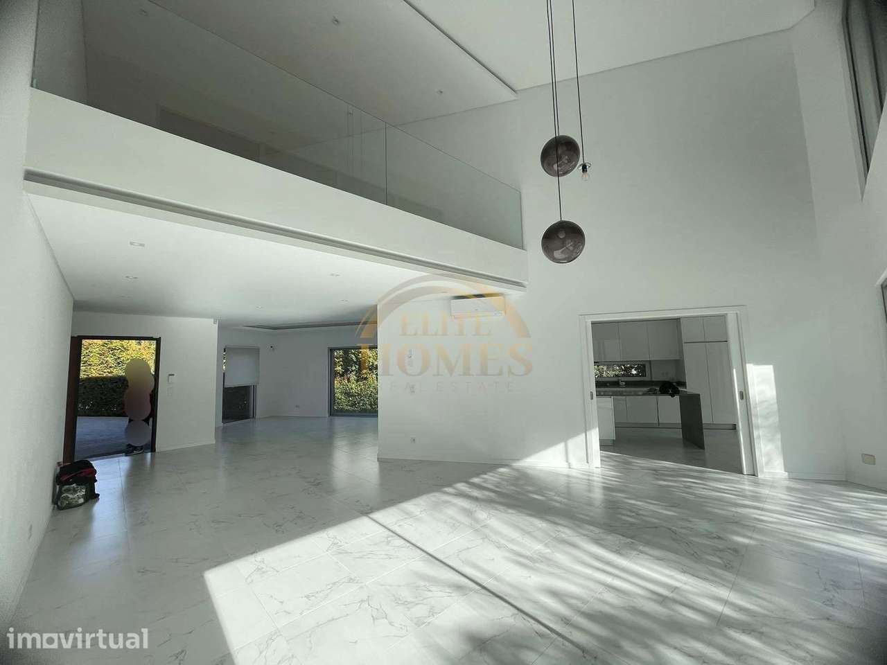Moradia T4 com piscina na Herdade da Aroeira - Grande imagem: 3/60