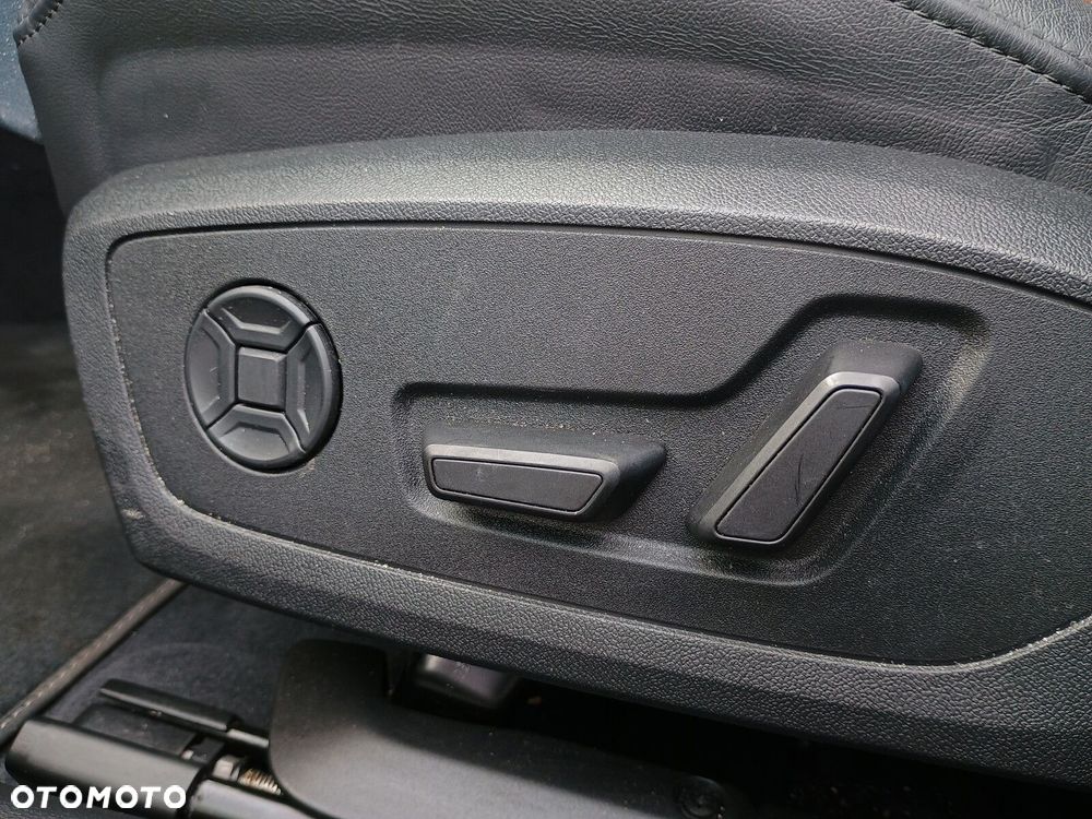 Audi A6 Allroad - 22