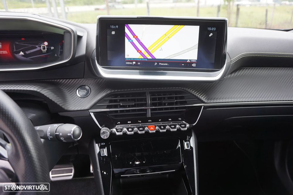 Peugeot 2008 1.5 BlueHDi GT Line EAT8 - 26