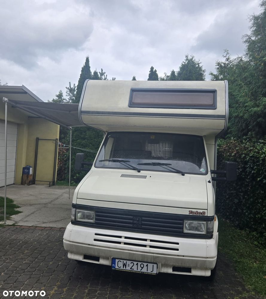 Peugeot J5 - 31