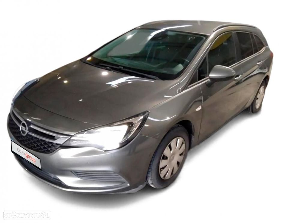 Opel Astra Sports Tourer - 1
