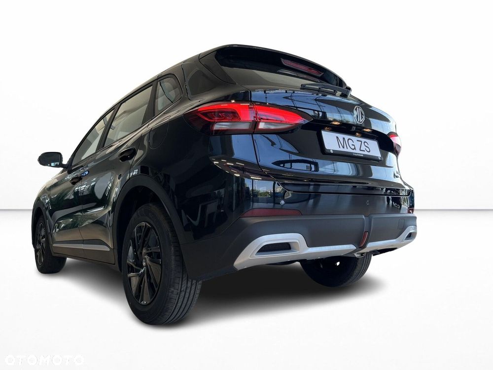 MG ZS Hybrid+ - 27
