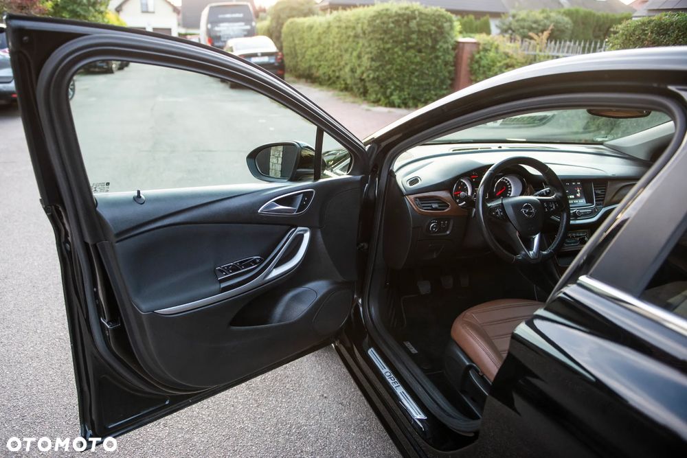 Opel Astra 1.4 Turbo Start/Stop 120 Jahre - 17