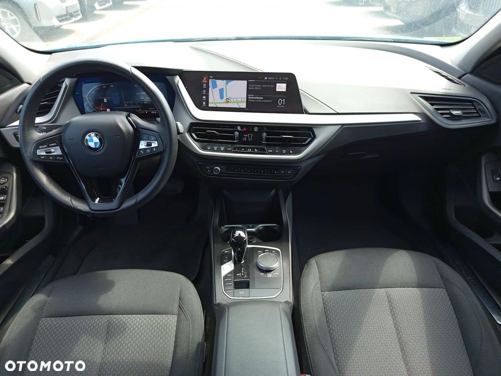 BMW Seria 1 - 13