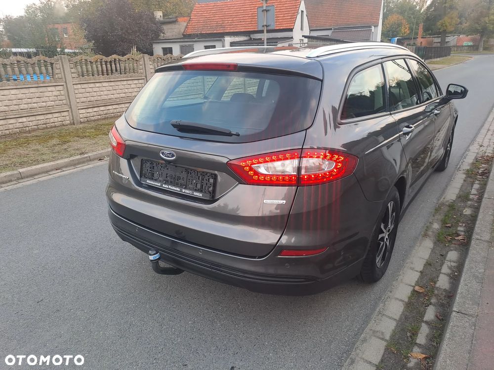 Ford Mondeo - 22