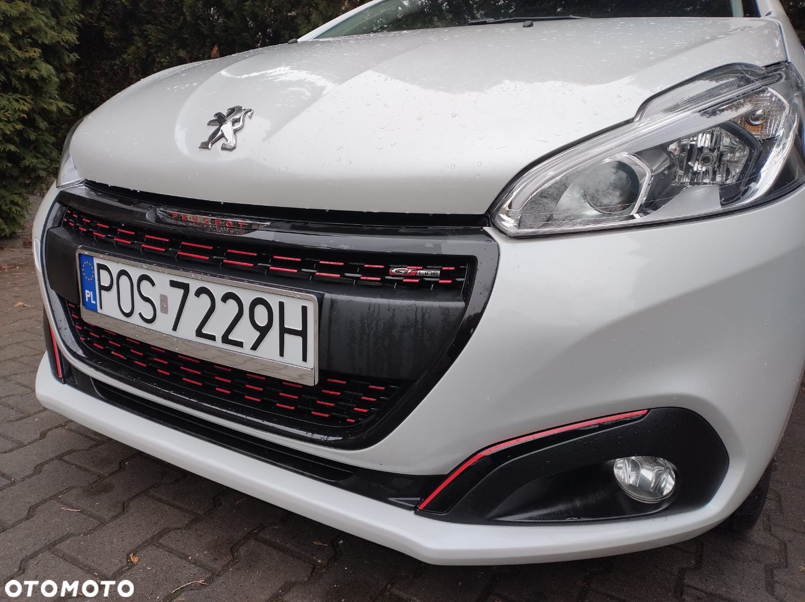 Peugeot 208 - 3