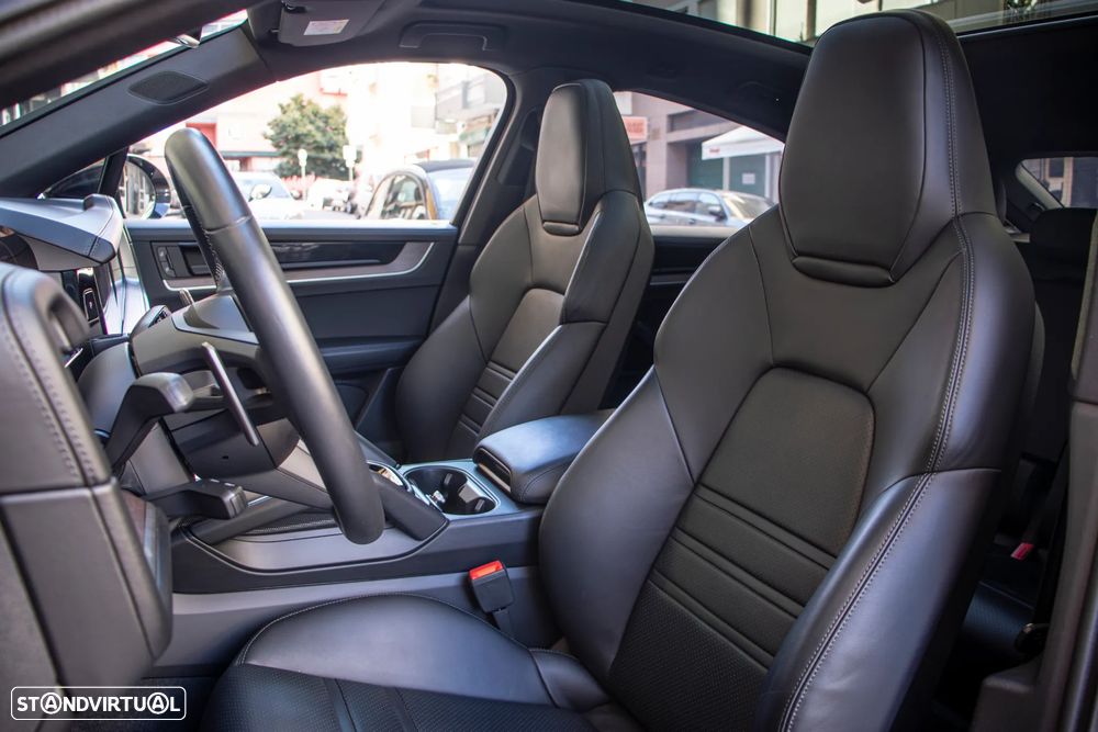 Porsche Cayenne Coupé S E-Hybrid - 10