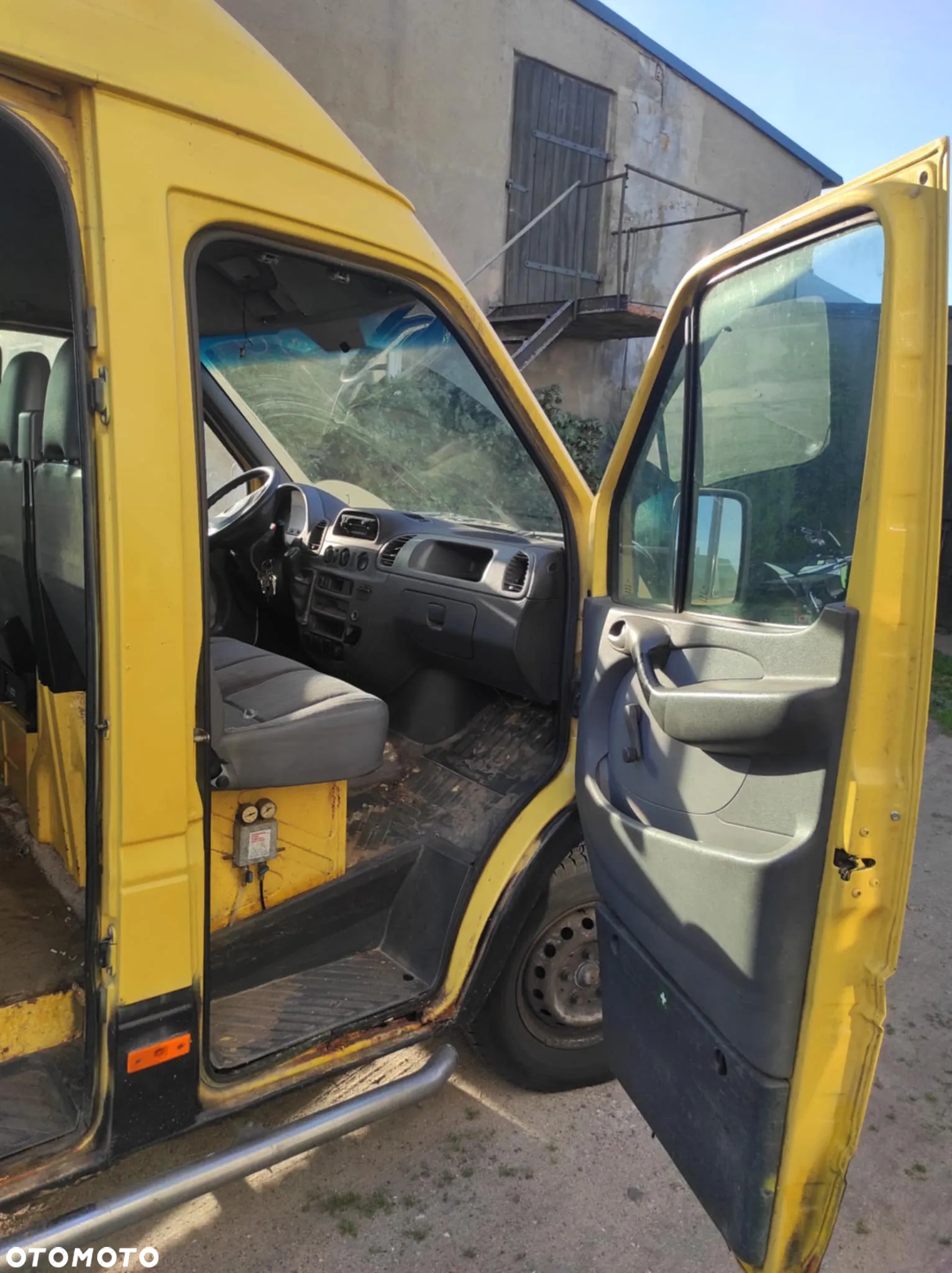 Mercedes-Benz Sprinter - 5