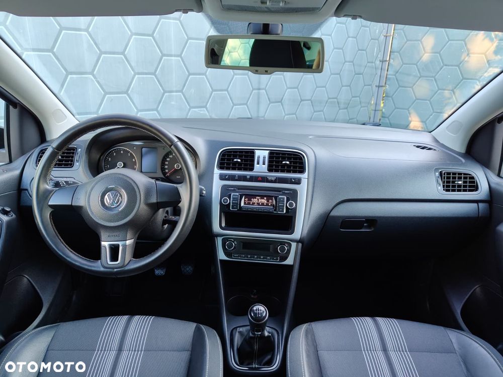 Volkswagen Polo 1.2 Team - 12