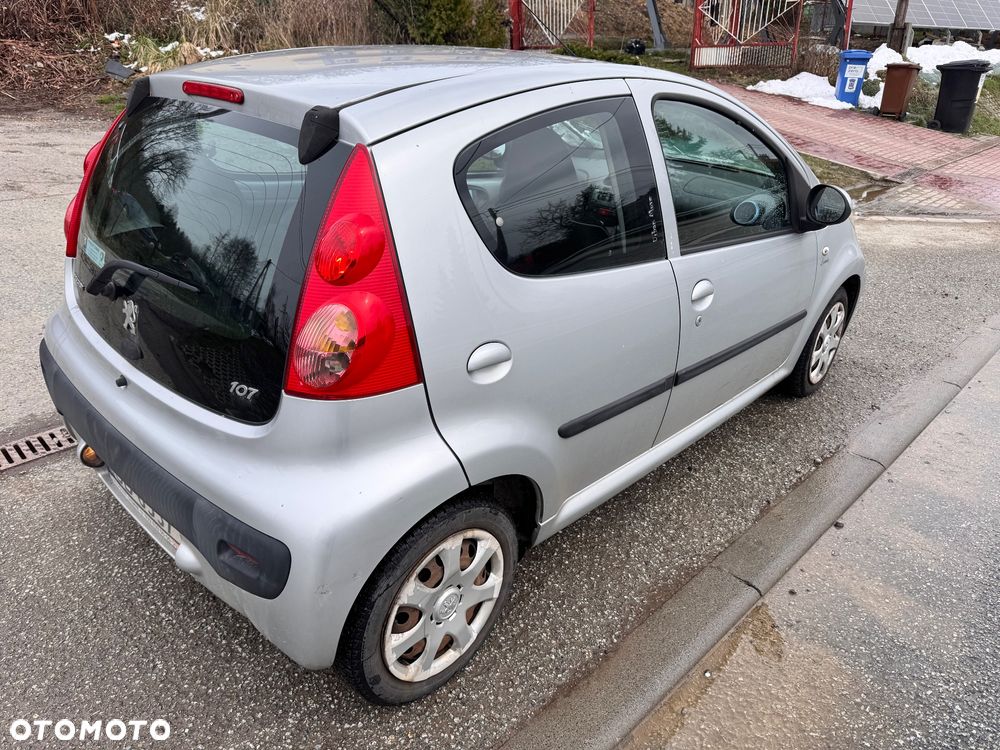 Peugeot 107 - 3