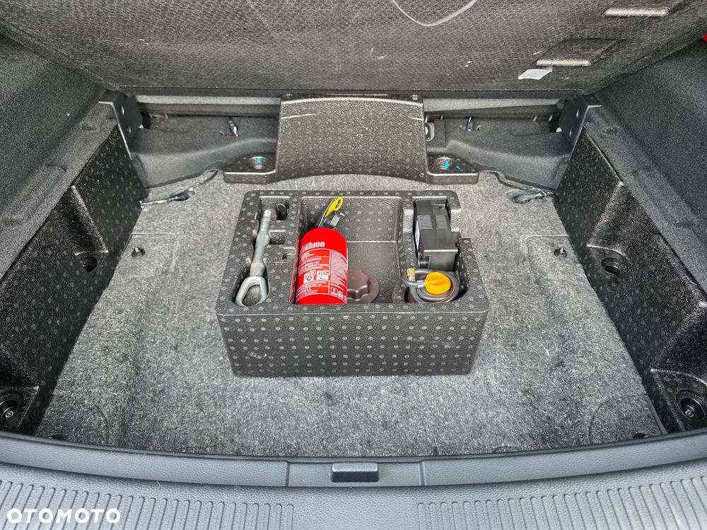 MG HS 1.5 T-GDI Exclusive DCT - 30