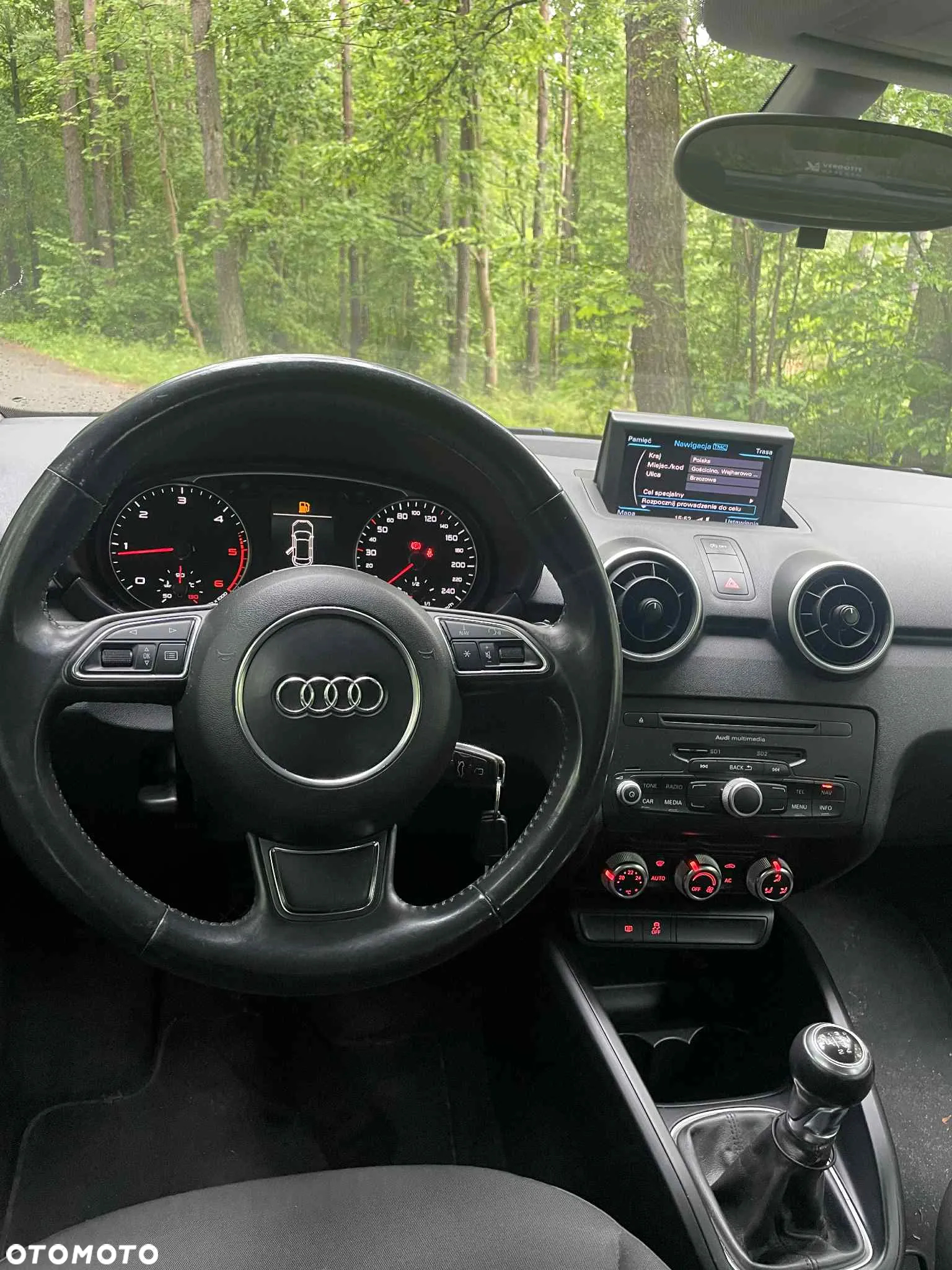 Audi A1 1.6 TDI Ambition - 9