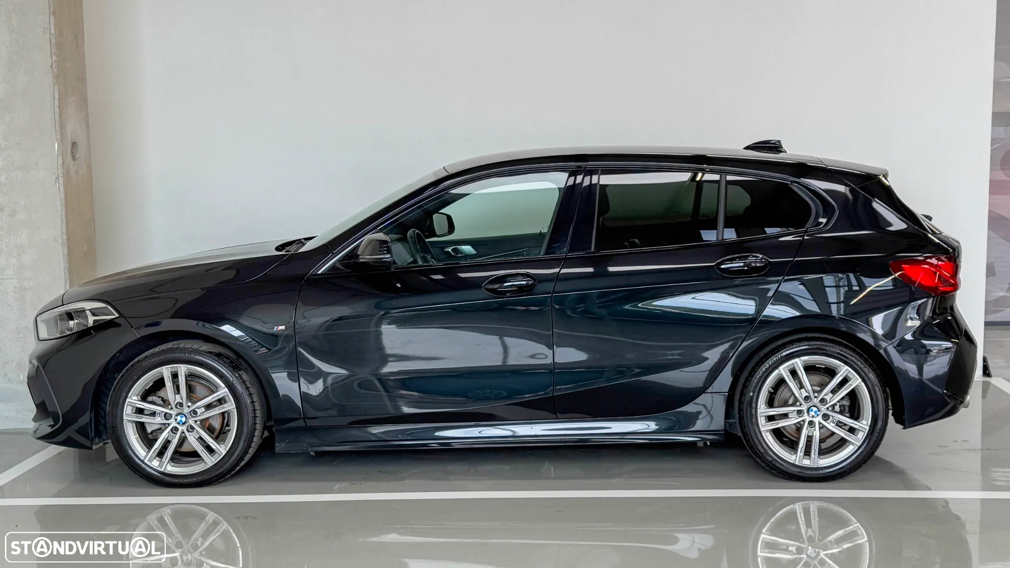 BMW 116 d Pack Desportivo M Auto - 5