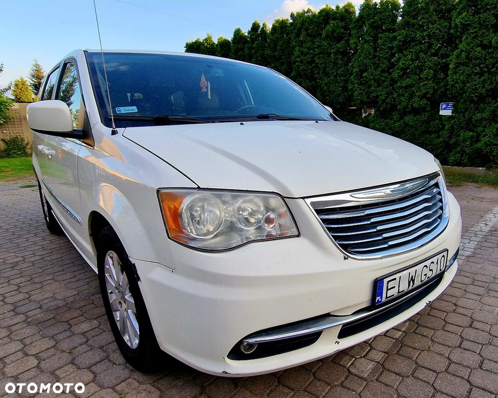 Chrysler Town & Country 3.6 Limited - 1