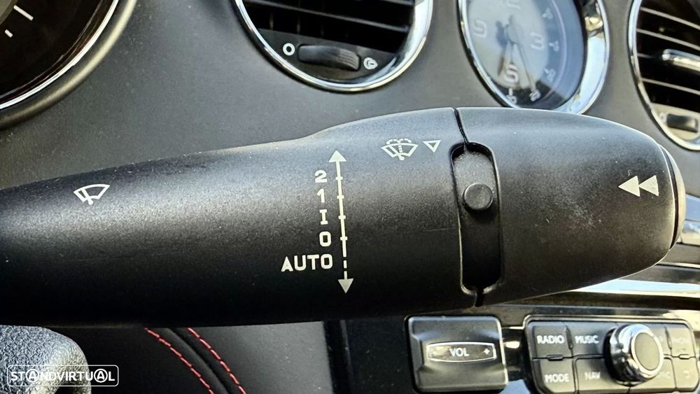 Peugeot RCZ 1.6 200 THP GT-Line - 49