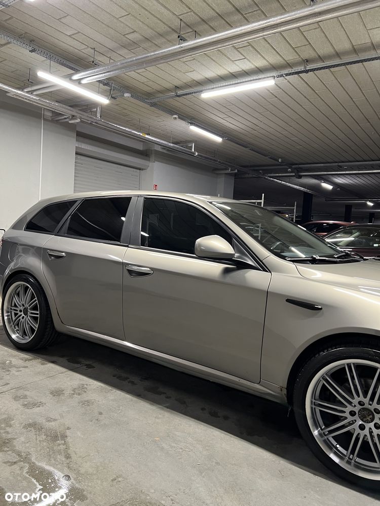 Alfa Romeo 159 - 7