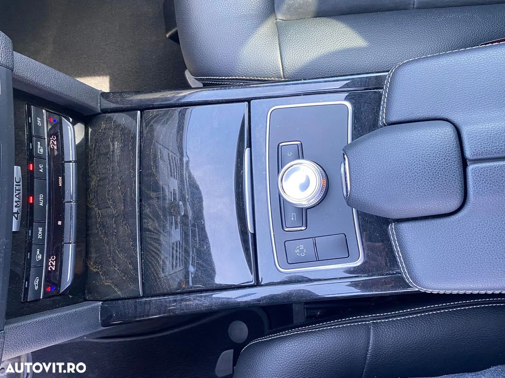 Mercedes-Benz E 350 CDI 4MATIC BlueEfficiency Aut. - 26