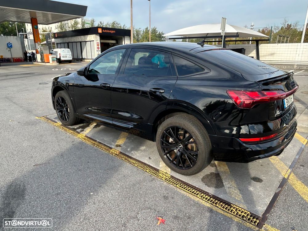 Audi e-tron 50 quattro S line - 9