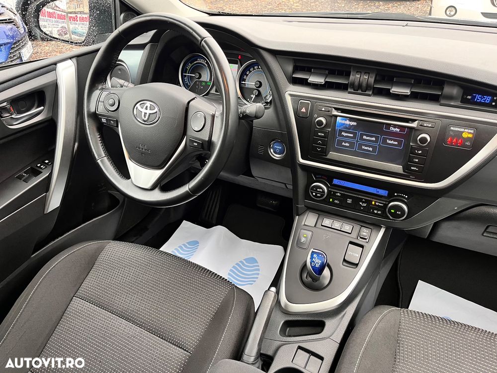 Toyota Auris 1.8 VVT-i Hybrid Automatik Executive - 12