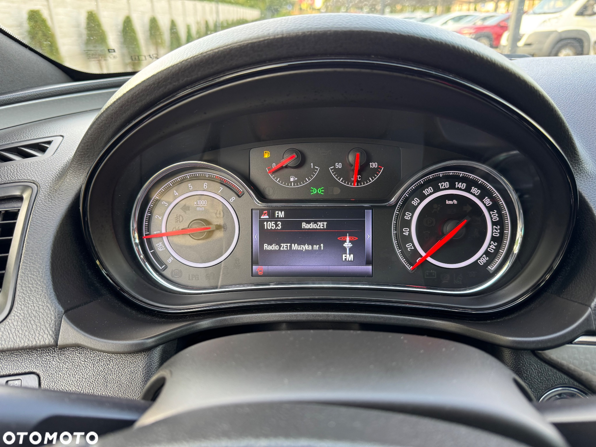 Opel Insignia 1.4 T Cosmo S&S - 18