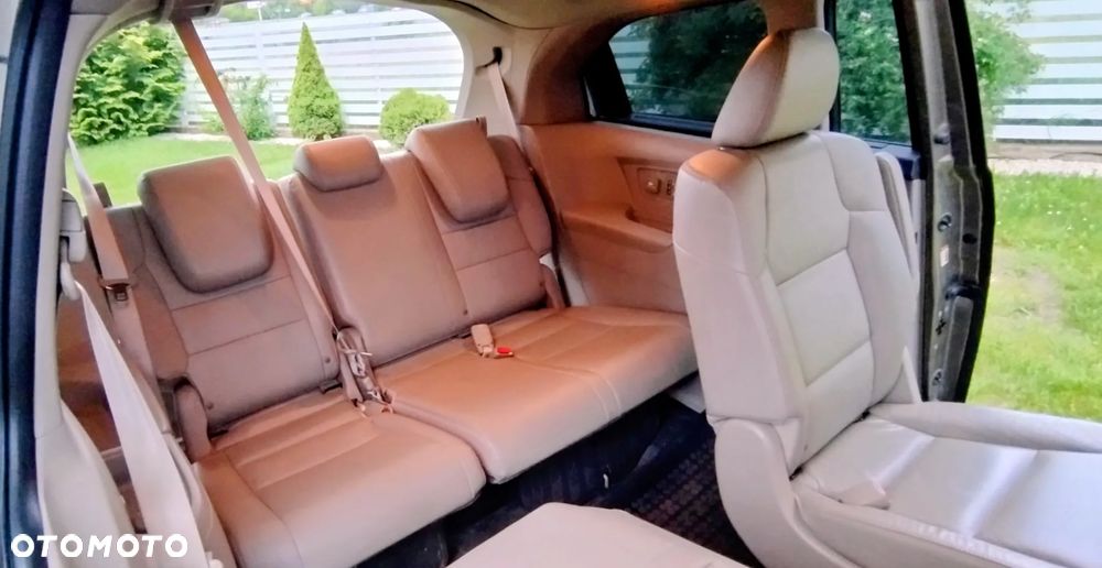Honda Odyssey 3.5 LX - 8