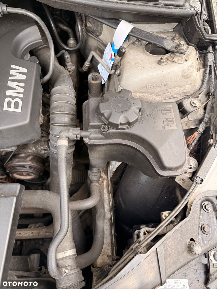 BMW Seria 3 318d - 10