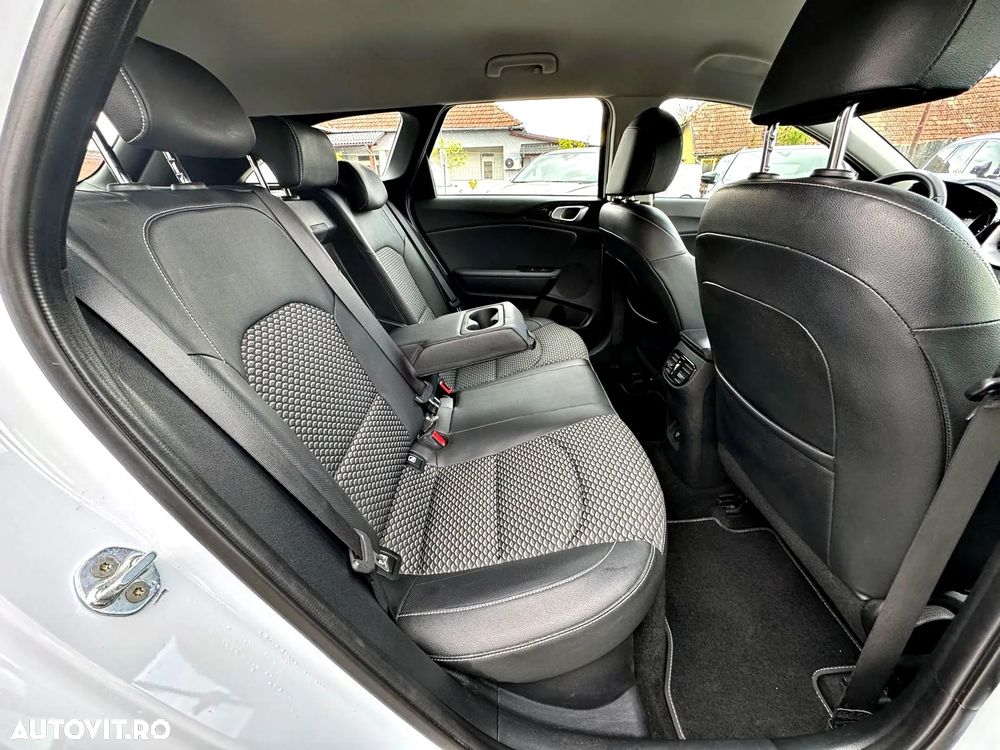 Kia Ceed 1.6 GDI DCT OPF Spirit - 7