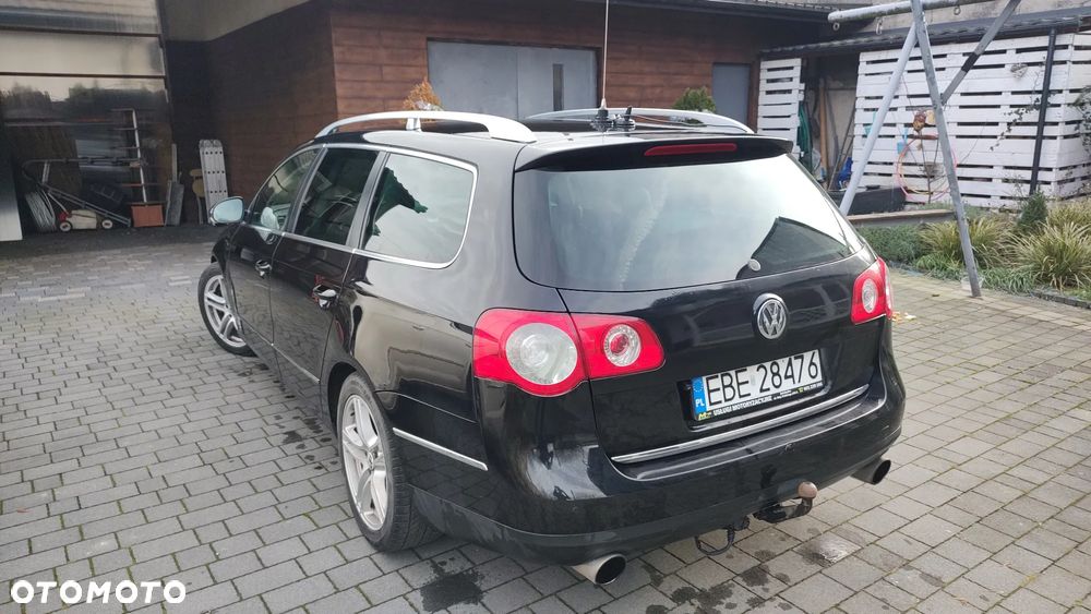 Volkswagen Passat 3.2 V6 FSI 4Mot Comfortline DSG - 10