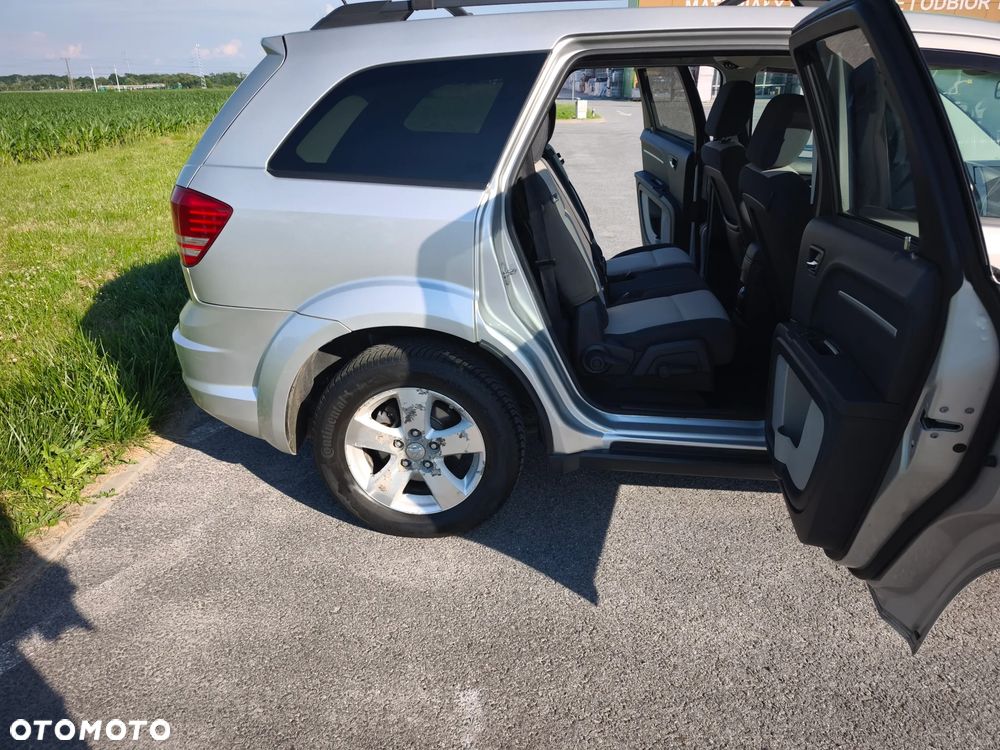 Dodge Journey 2.0 CRD SXT - 8