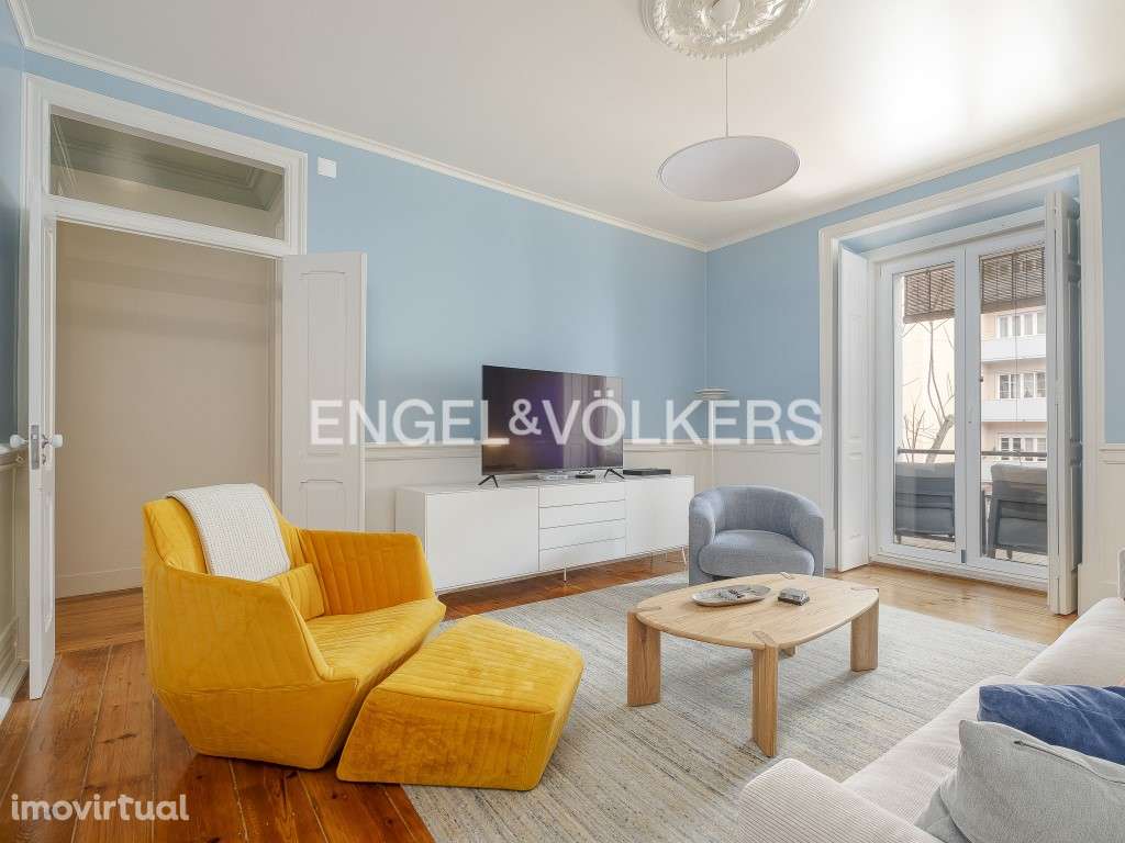 Excelente T4 c/ varanda junto ao Marquês de Pombal - Grande imagem: 3/39