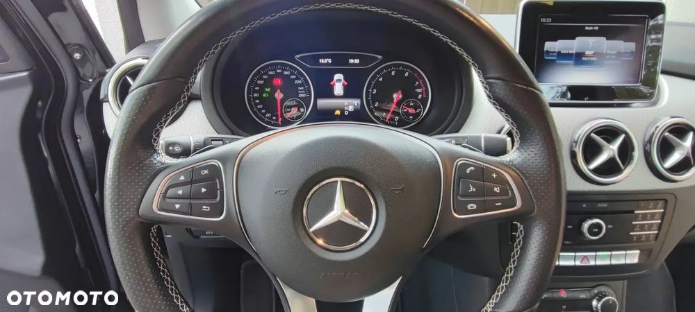 Mercedes-Benz Klasa B 200 7G-DCT Style - 23