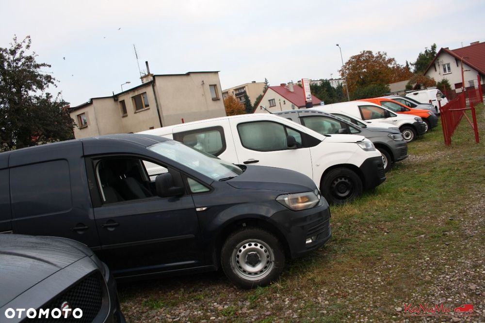 Volkswagen Caddy - 32